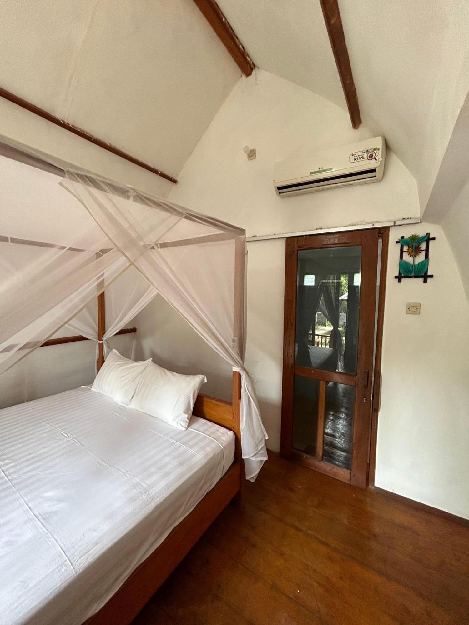 We'Be Cottages Gili Meno Chambre photo